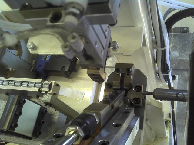 Thread Check Tool Top View  640x480.jpg